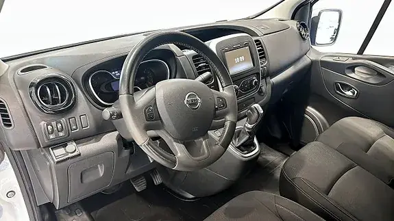 Nissan Nv300 2021 photo 4