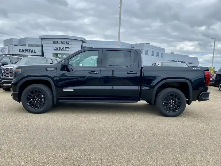 GMC Sierra 1500 2026 photo 3