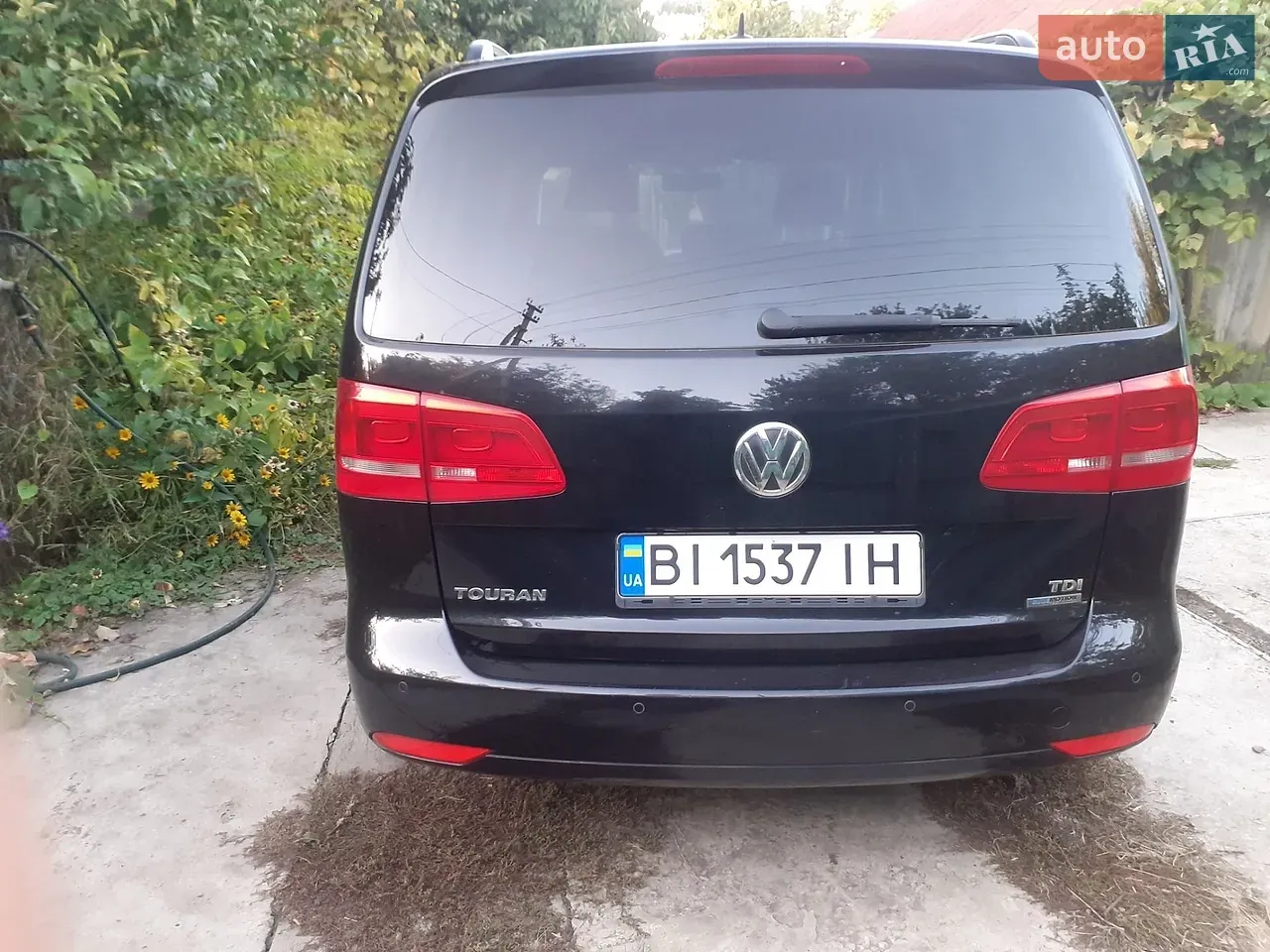 Volkswagen Touran 2010 photo 3