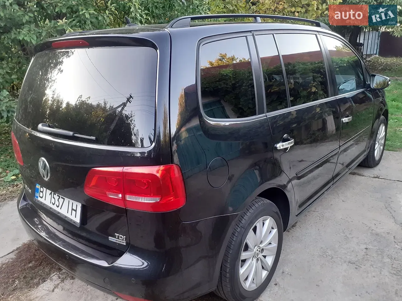 Volkswagen Touran 2010 photo 4