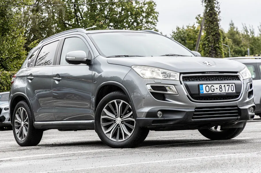 Peugeot 4008