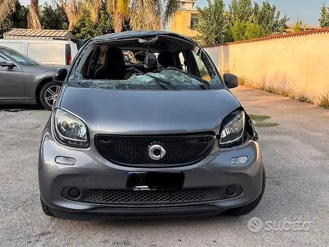 Smart Forfour 2018 photo 3