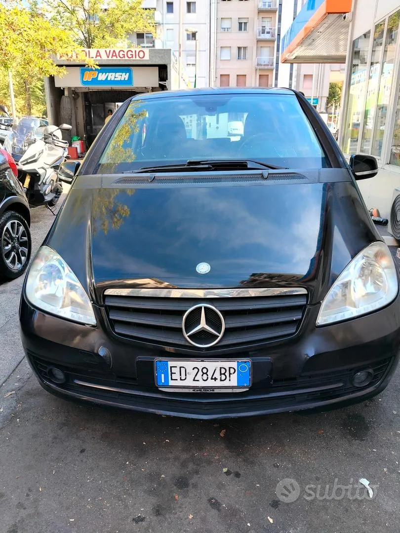 Mercedes-Benz A 160 2011 photo 3
