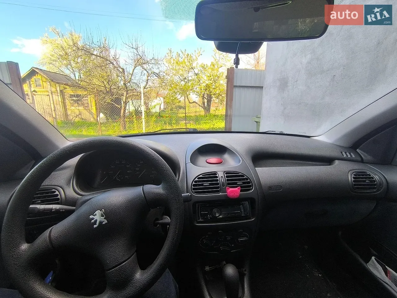 Peugeot 206 1999 photo 2