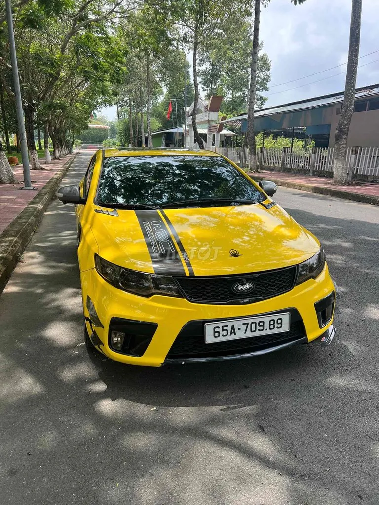 Kia Cerato Koup 2010 photo 2