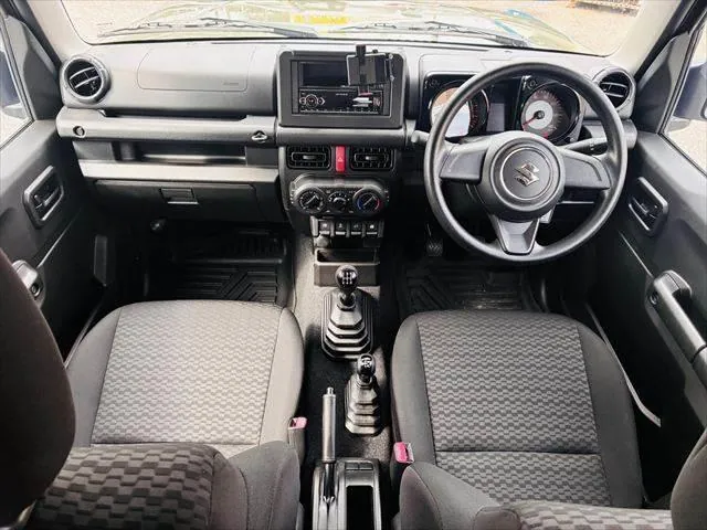 Suzuki Jimny 2021 photo 3