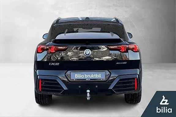 BMW Ix2 2026 photo 3