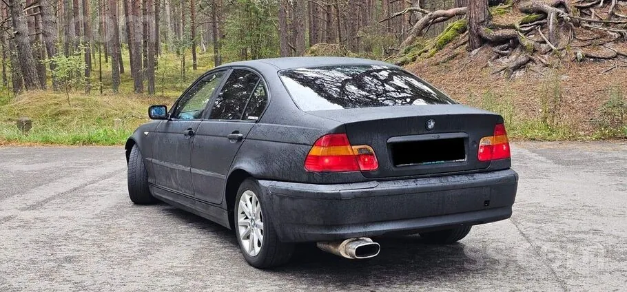 BMW 320 2004 photo 2
