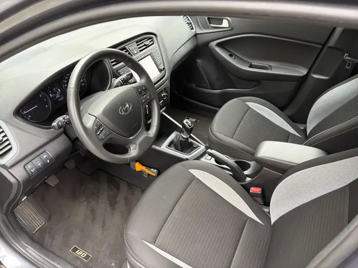 Hyundai I20 2017 photo 4