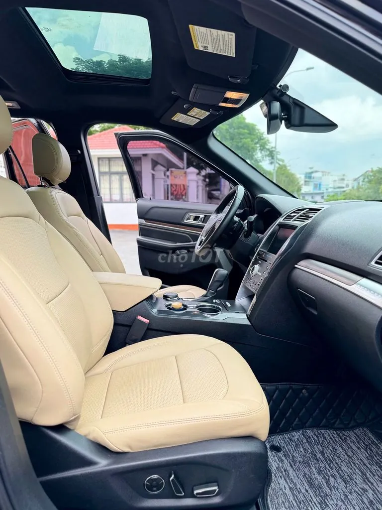 Ford Explorer 2016 photo 4