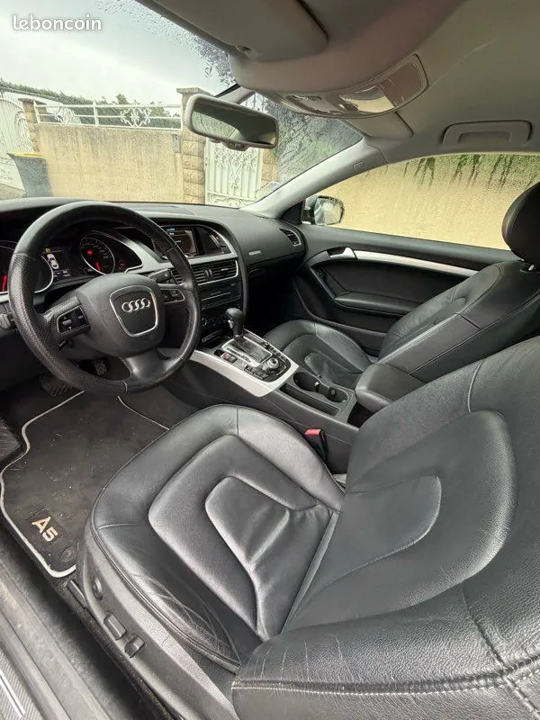 Audi A5 2011 photo 3