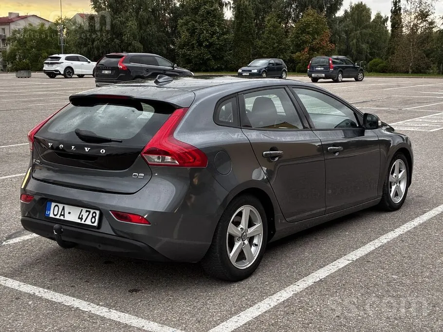 Volvo V40 2013 photo 3