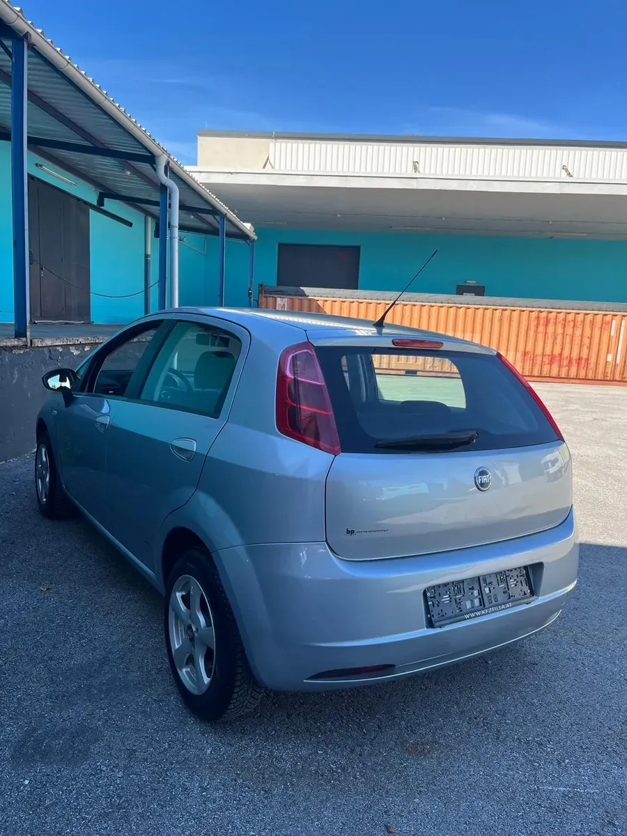 Fiat Punto 2007 photo 3