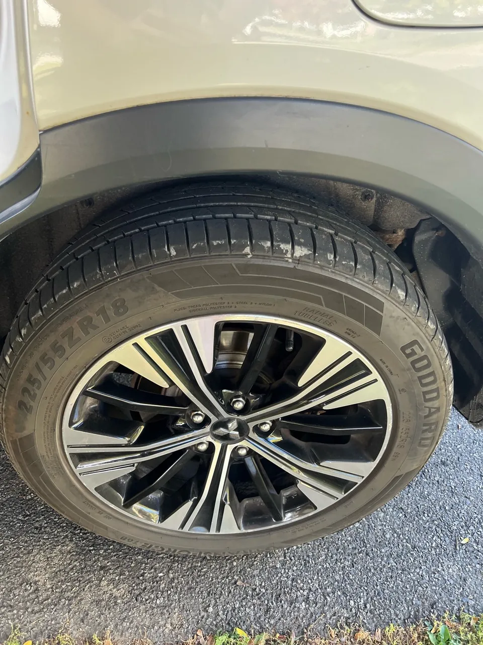 Mitsubishi Eclipse Cross 2018 photo 3