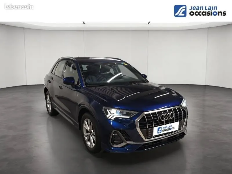 Audi Q3 2023 photo 3