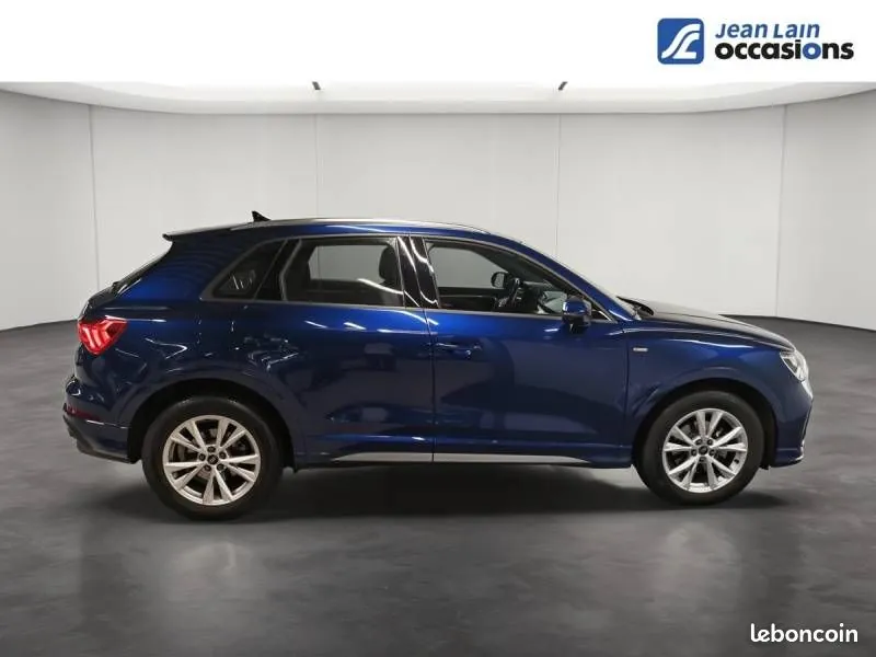 Audi Q3 2023 photo 4