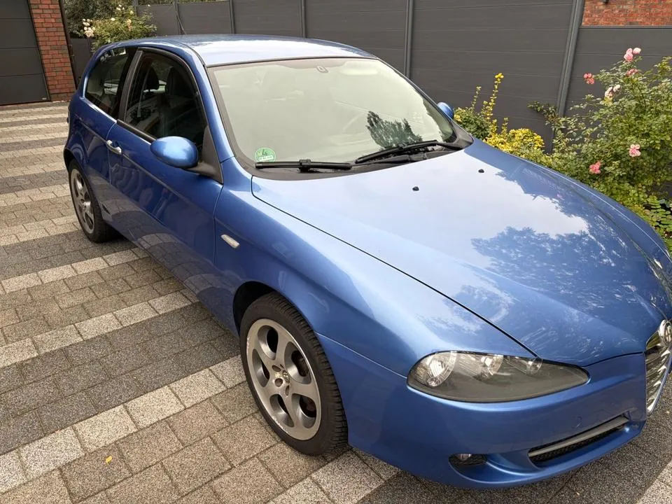 Alfa Romeo 147