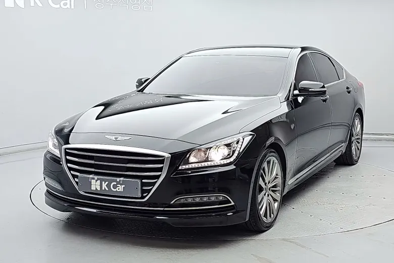 Hyundai Genesis