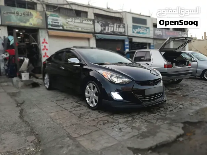 Hyundai Avante 2012 photo 2