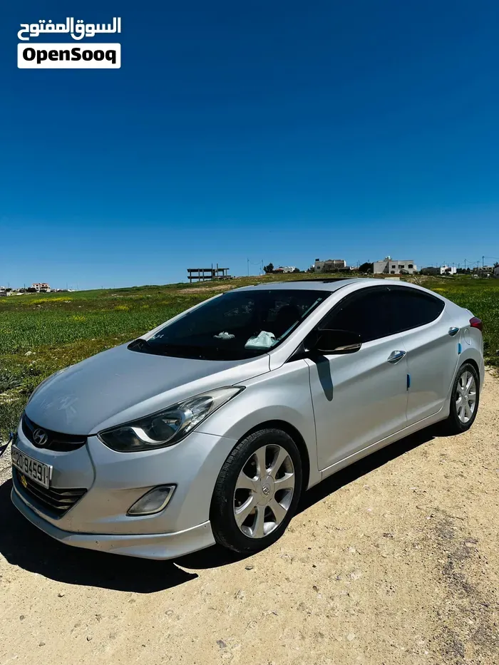 Hyundai Avante 2012 photo 4