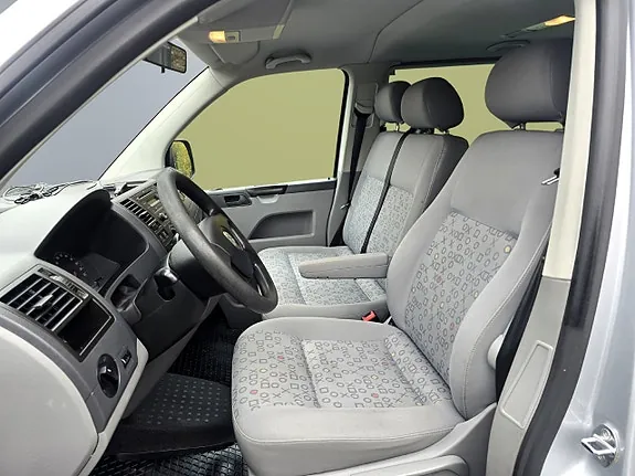 Volkswagen Transporter 2007 photo 2