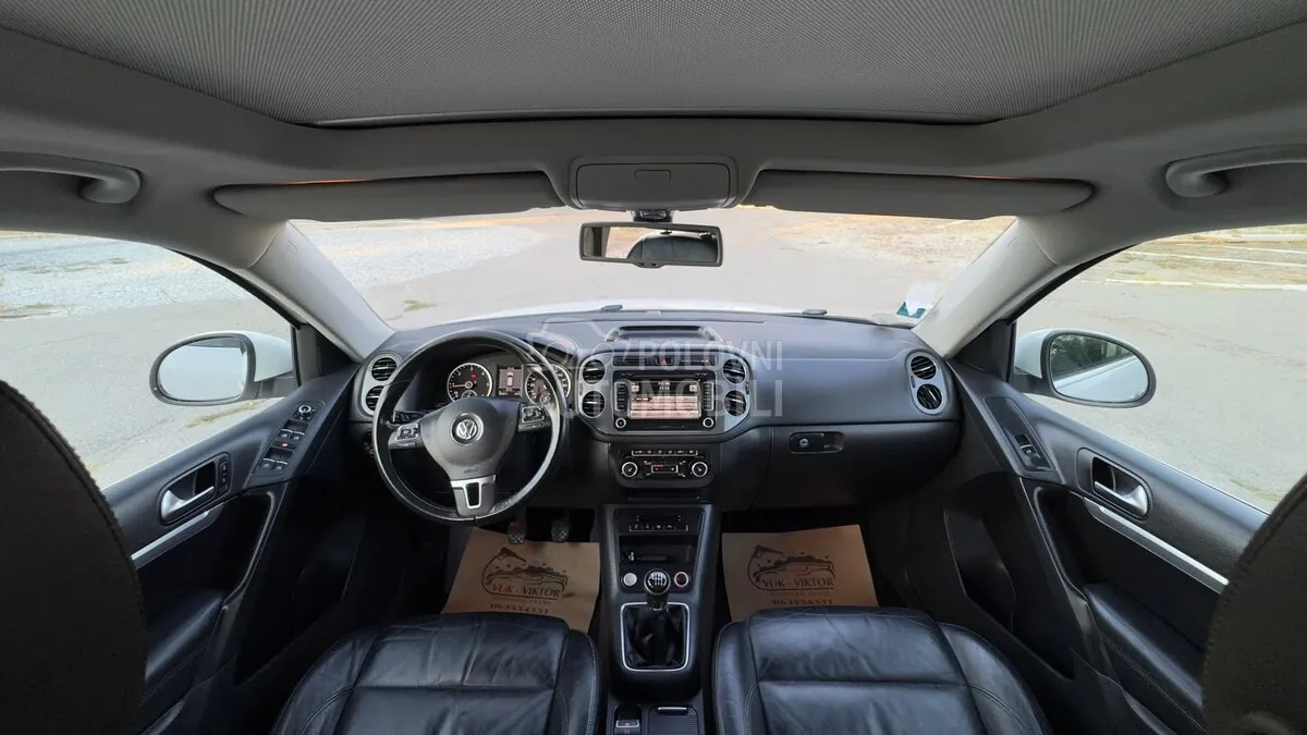 Volkswagen Tiguan 2012 photo 2