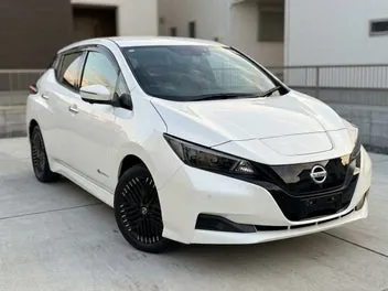 Nissan Leaf 2022 photo 2