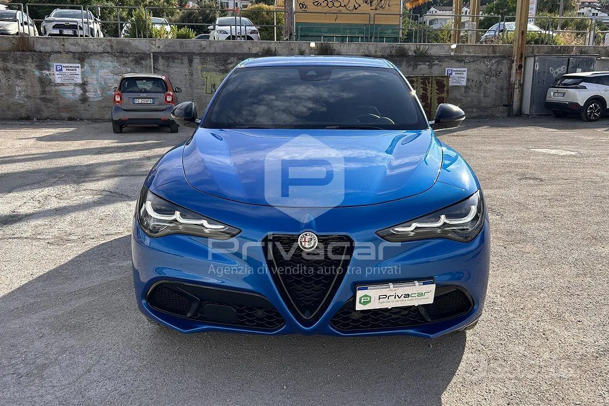 Alfa Romeo Stelvio 2024 photo 2
