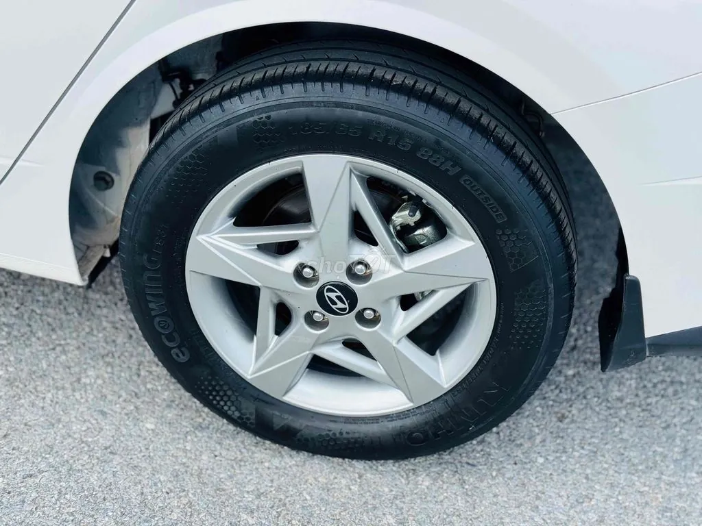 Hyundai Accent 2024 photo 3