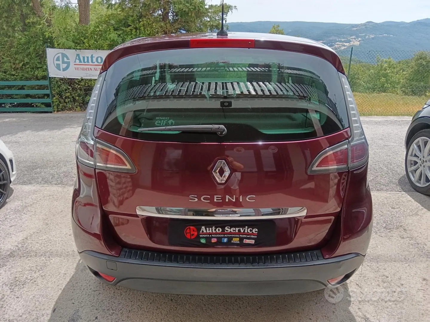 Renault Scenic 2014 photo 4