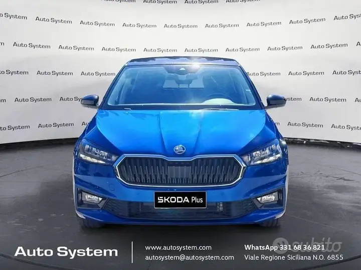 Skoda Fabia 2023 photo 2