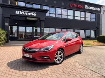 Opel Astra 2021 photo 2