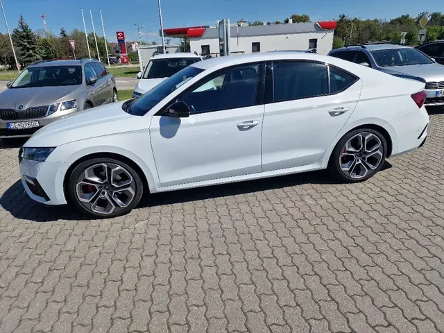 Skoda Octavia 2022 photo 3