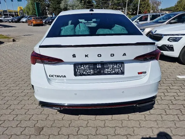 Skoda Octavia 2022 photo 4