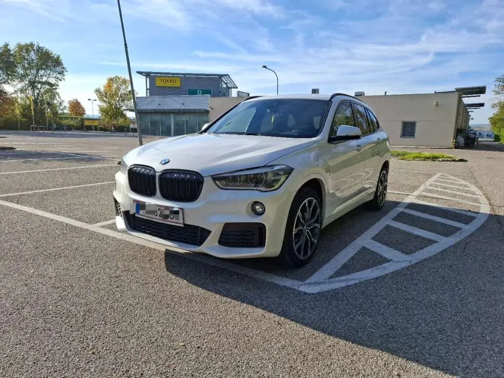 BMW X1 2017 photo 2
