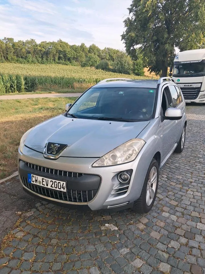 Peugeot 4007