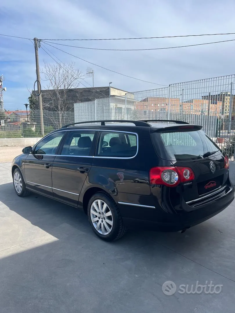 Volkswagen Passat 2010 photo 3