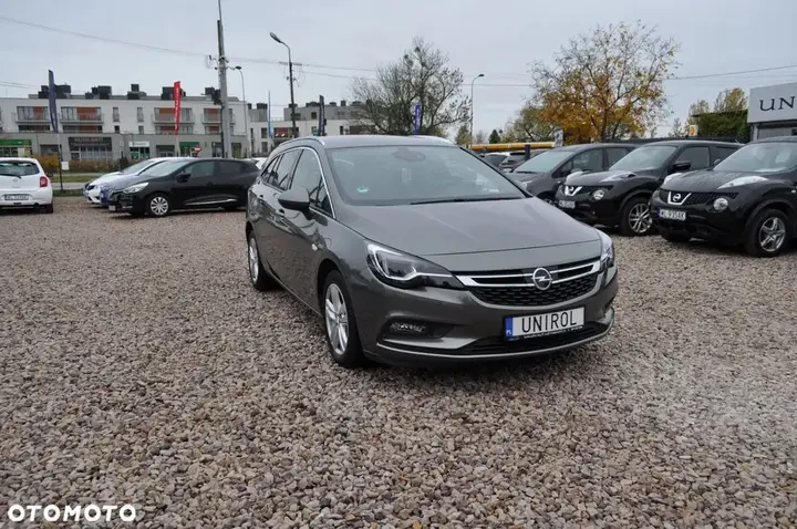 Opel Astra 2018 photo 4