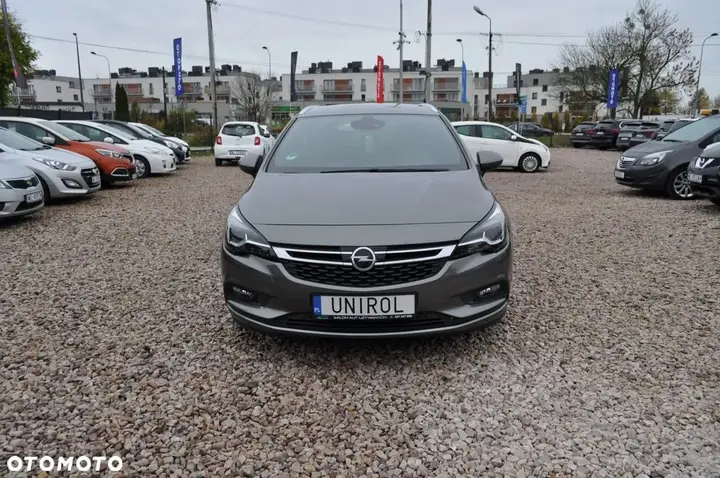Opel Astra 2018 photo 3
