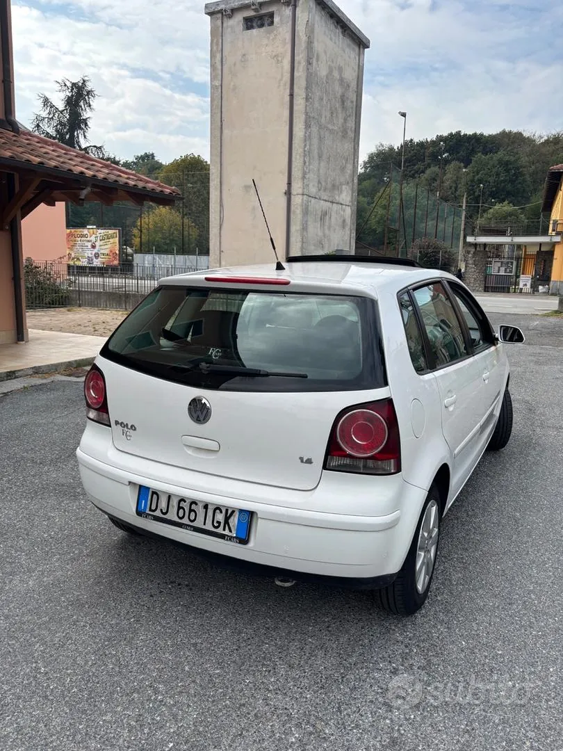 Volkswagen Polo 2007 photo 3