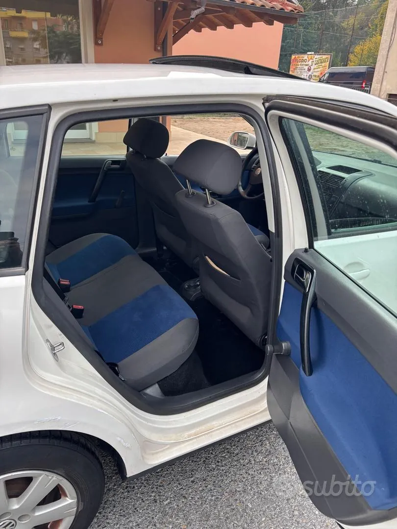 Volkswagen Polo 2007 photo 5