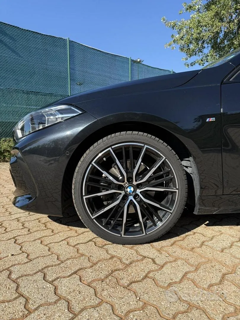 BMW 1 Series 2022 photo 4
