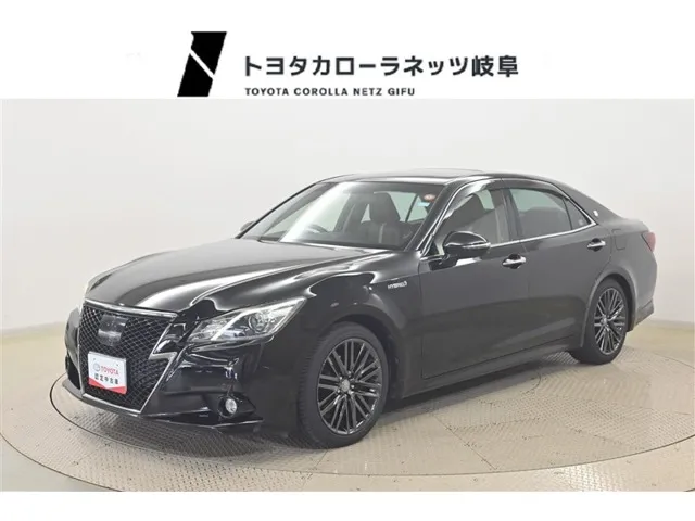Toyota Crown Athlete