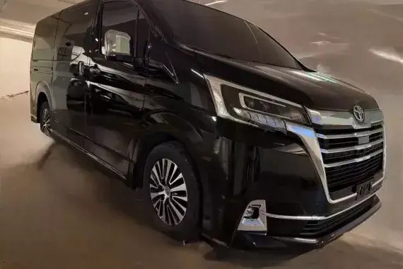 Toyota Hiace 2025 photo 2