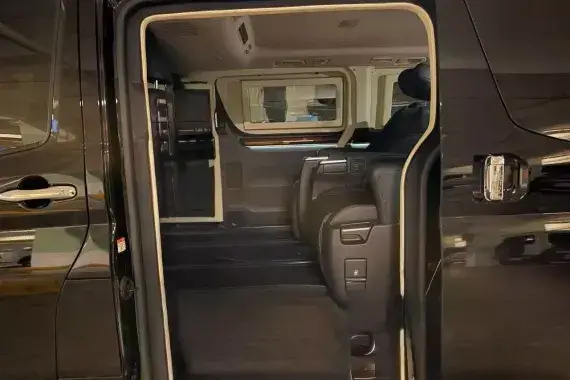 Toyota Hiace 2025 photo 5