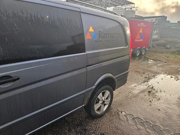 Mercedes-Benz Vito 116 2013 photo 3