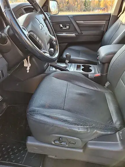 Mitsubishi Pajero 2014 photo 5