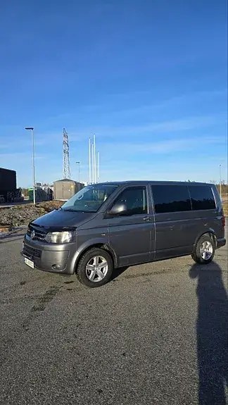 Volkswagen Multivan 2013 photo 3