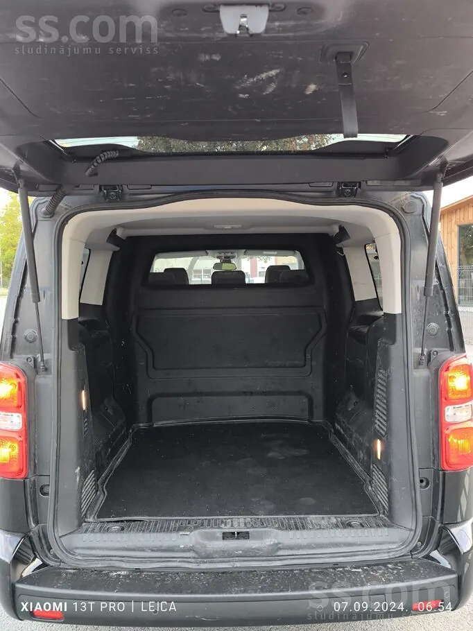 Peugeot Traveller 2019 photo 5