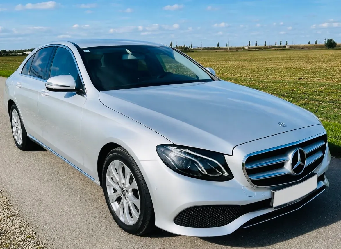 Mercedes-Benz E-Class 2017 photo 3